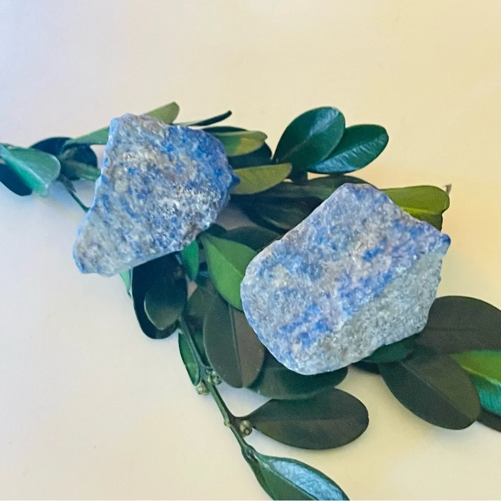 New Lapis Lazuli Third Eye Chakra Blue White Ultraviolet Natural Tumble Crystals